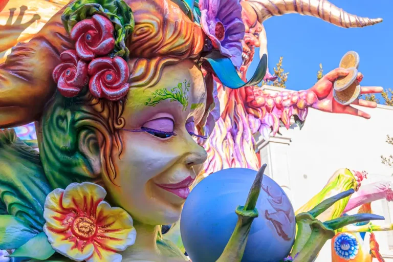 carri di carnevale puglia